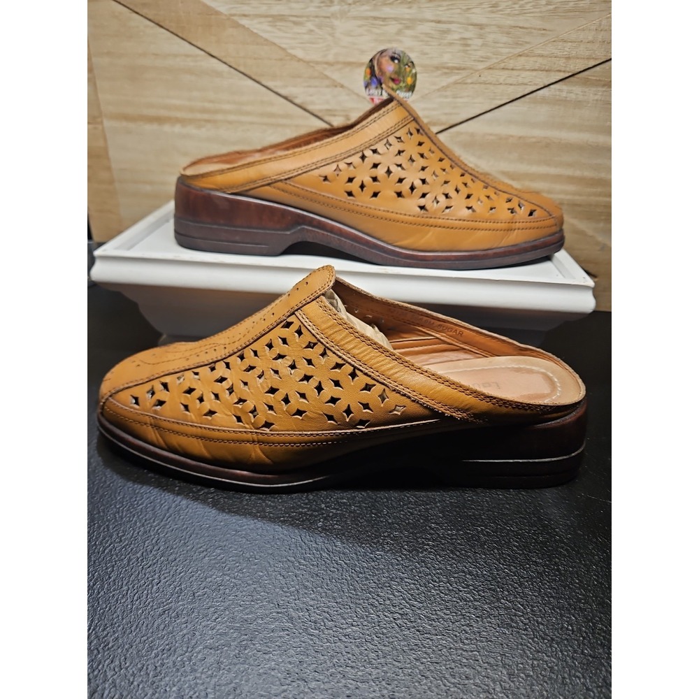 Laura Scott Camel Perforated Mules Clogs Women Sz 9M Career Casual Preppy #745